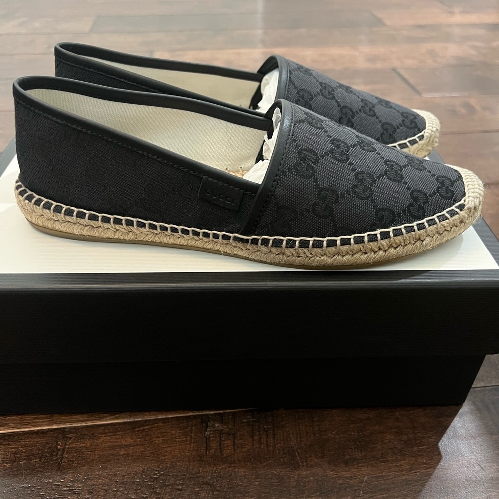Gucci Black and Cream Canvas Espadrilles - Picture 3 of 12
